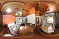 Quarto com 3 camas e banheiro - Casa com 2 suítes