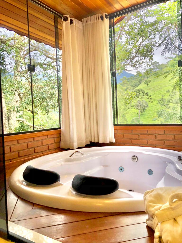 Chalé com vista para montanha